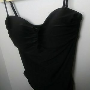 Old Navy XL Black One Piece Bathing Sui